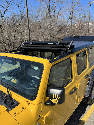 Truck Accessories Store «Car Gear», reviews and photos, 110 N Main St, Akron, OH 44308, USA