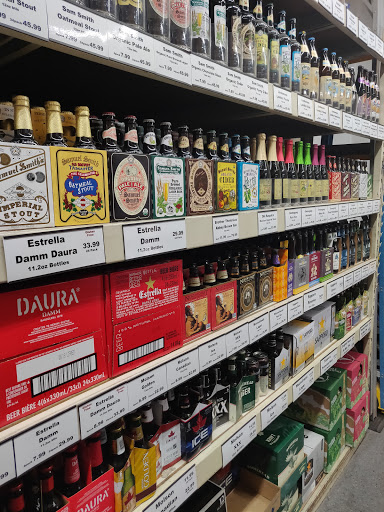 Liquor Store «Bayway World of Liquors», reviews and photos, 639 Bayway, Elizabeth, NJ 07202, USA