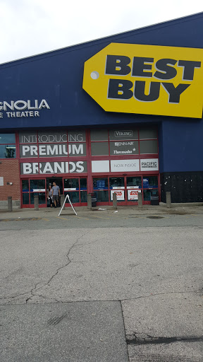 Electronics Store «Best Buy», reviews and photos, 24 Universal Blvd, Warwick, RI 02886, USA