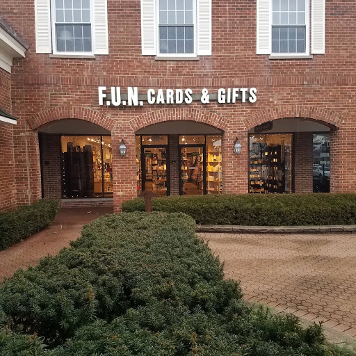 Gift Shop «FUN Cards and Gifts», reviews and photos, 1442 Waukegan Rd, Glenview, IL 60025, USA