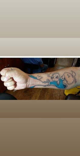 Explore small moon tattoo ideas, creative tattoo ideas in Hialeah, available at Allstar Tattoo & Body piercing