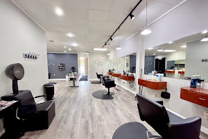 Salon 7 & Spa