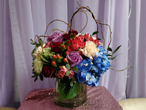 Florist «Artistic Florist Of Tampa», reviews and photos, 2509 W Busch Blvd, Tampa, FL 33618, USA