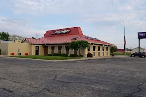 Pizza Hut image