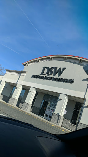 Shoe Store «DSW Designer Shoe Warehouse», reviews and photos, 135 NJ-35, Eatontown, NJ 07724, USA