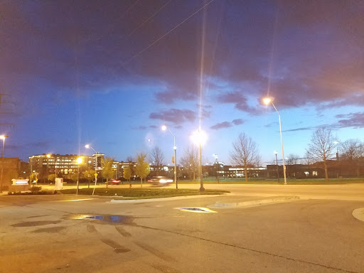 Cell Phone Store «MetroPCS Authorized Dealer», reviews and photos, 4711 Troost Ave, Kansas City, MO 64110, USA