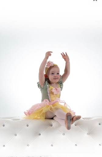 Dance School «Seven Dance Academy», reviews and photos, 8682 Cotter St, Lewis Center, OH 43035, USA