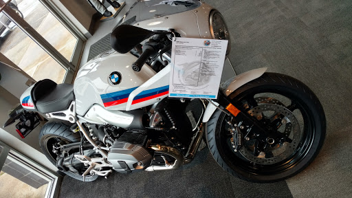 BMW Motorcycle Dealer «BMW Motorcycles of Cleveland», reviews and photos, 7315 N Aurora Rd, Aurora, OH 44202, USA