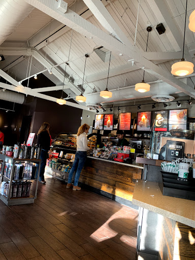 Coffee Shop «Starbucks», reviews and photos, 654 Fremont Ave, Los Altos, CA 94022, USA