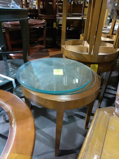 Used Furniture Store «IRCA», reviews and photos, 2620 E Greenway Rd, Phoenix, AZ 85032, USA