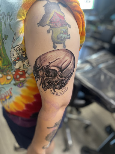 Tattoo Shop «Dark Lotus Tattoos», reviews and photos, 239 W Mill St, Liberty, MO 64068, USA