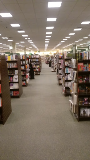Book Store «Barnes & Noble», reviews and photos, 861 N E Mall Blvd, Hurst, TX 76053, USA
