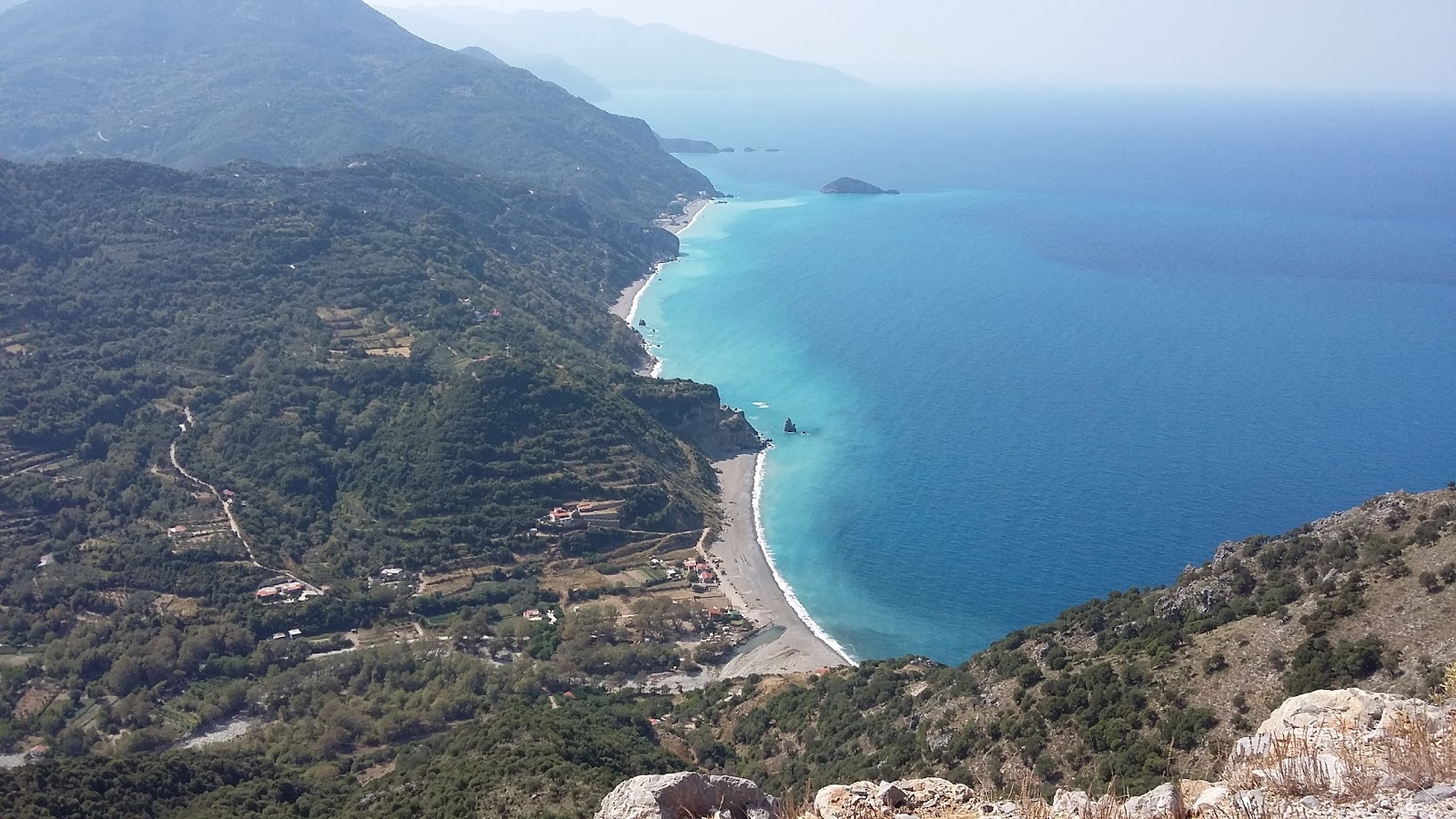 Fotografija Metochiou beach nahaja se v naravnem okolju