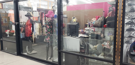 Shopping Mall «Rio Rancho Mall», reviews and photos, 2001 Garey Ave, Pomona, CA 91766, USA