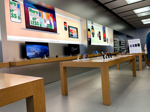 Computer Store «Apple Walnut Street», reviews and photos, 1607 Walnut St, Philadelphia, PA 19103, USA