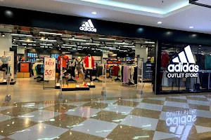 adidas Outlet Store, Vincom Thu Duc Shopping Mall image