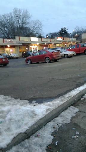 Liquor Store «East Side Liquor Store», reviews and photos, 1361 Maryland Ave E, St Paul, MN 55106, USA