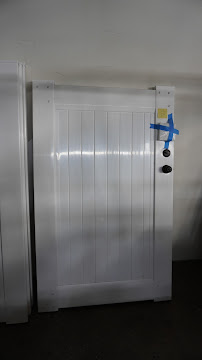 Vinyl Fence Supply Store - Photo 9 - Car repair in Commerce, CA, Downey