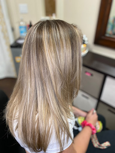Beauty Salon «Fringe Hair Salon», reviews and photos, 3946 Federal Blvd, Denver, CO 80211, USA