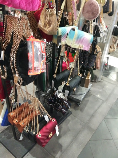Fashion Accessories Store «Hot Point International Fashions», reviews and photos, 342 E Fordham Rd, Bronx, NY 10458, USA
