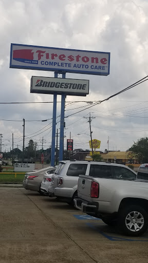 Tire Shop «Firestone Complete Auto Care», reviews and photos, 1008 Nederland Ave, Nederland, TX 77627, USA