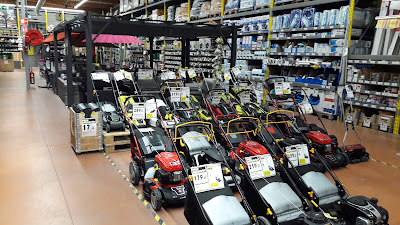 L'Entrepôt du Bricolage L'Isle d'Abeau à L'Isle-d'Abeau