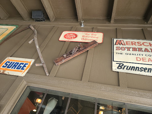 American Restaurant «Cracker Barrel Old Country Store», reviews and photos, 4710 Norrell Dr, Trussville, AL 35173, USA