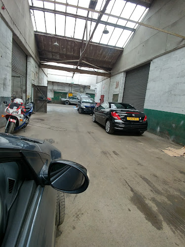 Reviews of Banner in Swansea - Motorcycle dealer