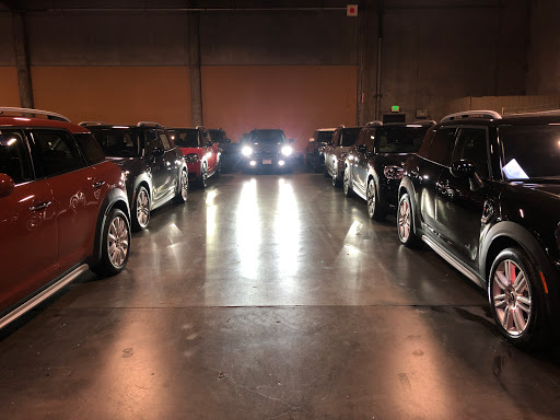 Used Car Dealer «MINI of Portland», reviews and photos, 9134 SW Canyon Rd, Portland, OR 97225, USA