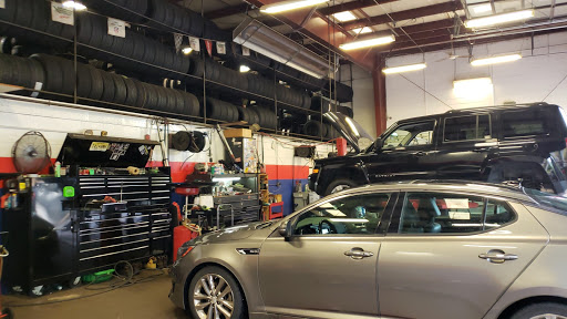 Auto Repair Shop «American Tire & Auto Care», reviews and photos, 3275 Quakerbridge Rd, Mercerville, NJ 08619, USA