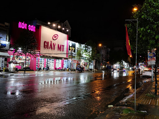 Khách san hồng phúc