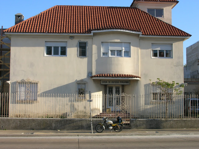 Comentarios y opiniones de Casa degli Italiani, Montevideo - Uruguay