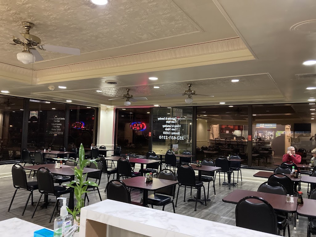 Crescent Sushi and Thai 28562