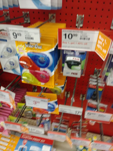 Office Supply Store «Staples», reviews and photos, 671 Colusa Ave, Yuba City, CA 95991, USA