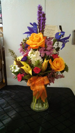 Florist «Oak Hills Florist», reviews and photos, 1729 Babcock Rd, San Antonio, TX 78229, USA