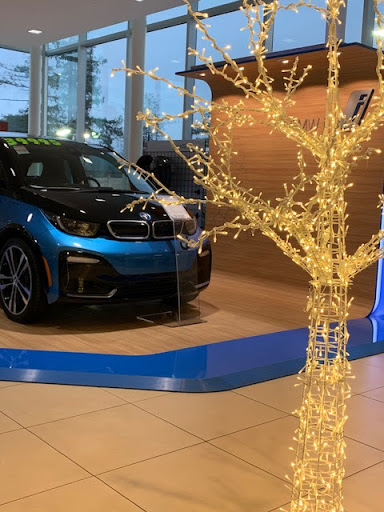 BMW Dealer «Hansel BMW of Santa Rosa», reviews and photos, 2925 Corby Ave, Santa Rosa, CA 95407, USA