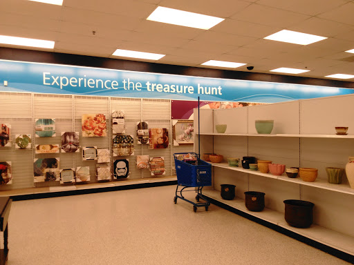 Clothing Store «Ross Dress for Less», reviews and photos, 7111 North Point Pkwy, Alpharetta, GA 30022, USA