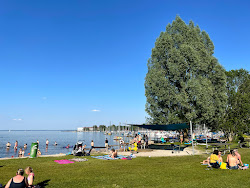 Strandbad Bernau'in fotoğrafı düz bir kıyı şeridi ile birlikte