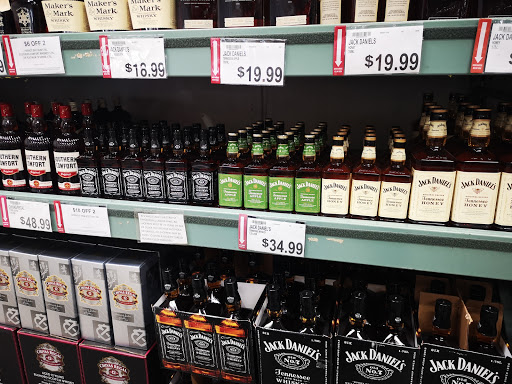 Shopping Mall «Oakwood Plaza», reviews and photos, 3800 Oakwood Blvd, Hollywood, FL 33020, USA