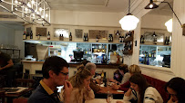 Atmosphère du Restaurant italien Restaurant Pizzeria Renato à Paris - n°5