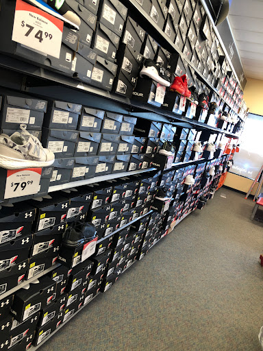 Shoe Store «Shoe Carnival», reviews and photos, 3675 Satellite Blvd, Duluth, GA 30096, USA