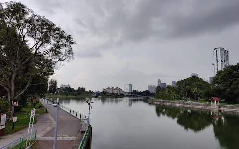 Kallang River image