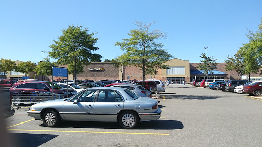 Department Store «Walmart Supercenter», reviews and photos, 6819 Walton Ln, Gloucester Courthouse, VA 23061, USA