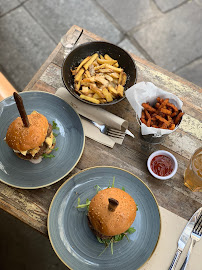 Plats et boissons du Restaurant de hamburgers Bistro Burger Montorgueil à Paris - n°13