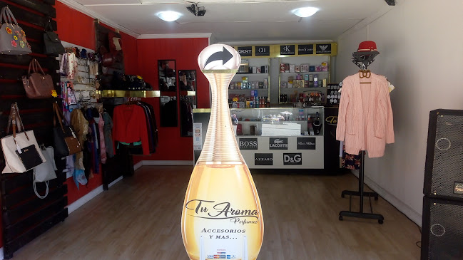 Opiniones de Perfumeria Y Boutique Tu Aroma en Lota - Tienda de ropa