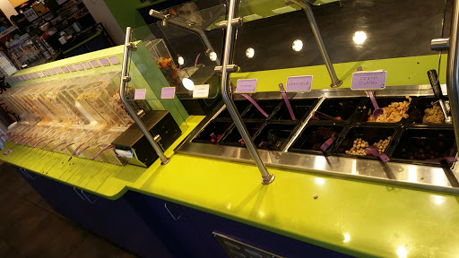 Ice Cream Shop «Yogurt Mountain», reviews and photos, 4453 Walnut St, Beavercreek, OH 45440, USA