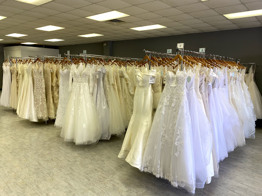 Bridal Shop «Bridal Boutique & Tux Shoppe», reviews and photos, 125 W Main St, Prattville, AL 36067, USA