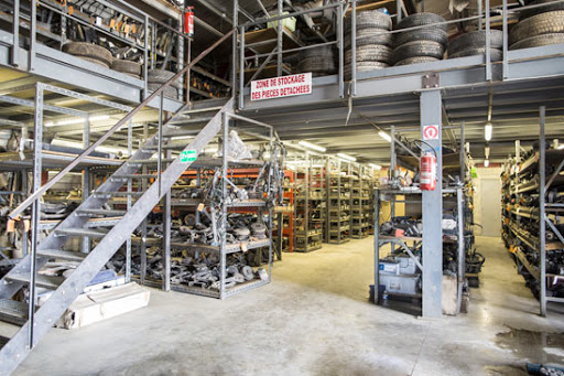 Photo 1 - 2 D Pieces Autos - Casse auto épaviste