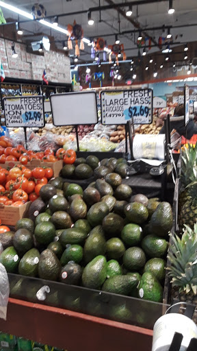 Supermarket «Fine Fare Supermarket», reviews and photos, 126 Clarke St, Brentwood, NY 11717, USA