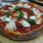 Photo n°4 de l'avis de Lorenzo.t fait le 13/10/2021 à 20:29 sur le  Totò e Peppino à Bologna